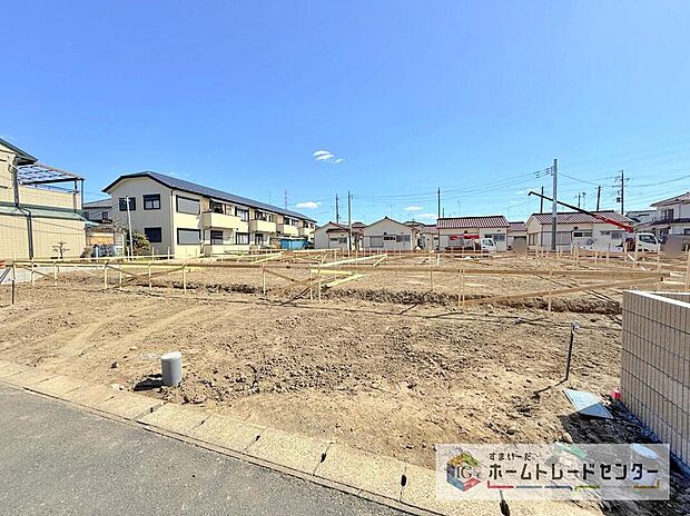 【現地外観写真】資料請求やご案内も即日対応いたします♪同じ施工例の物件見学や、完成イメージプレゼンテーションも承っております。どのような建物が建つか、間取りの広さは？など気になる点を一つ一つご説明させていただきます。