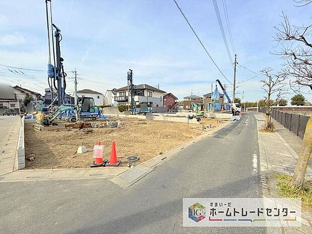 【現地写真】土日のご予約はもちろん、平日やお仕事のお時間に合わせてのご案内も実施しています。まずはお客様のご都合をお伺いさせて頂き、それに合う形で物件のご紹介をさせていただきます。お気軽にお問い合わせください。
