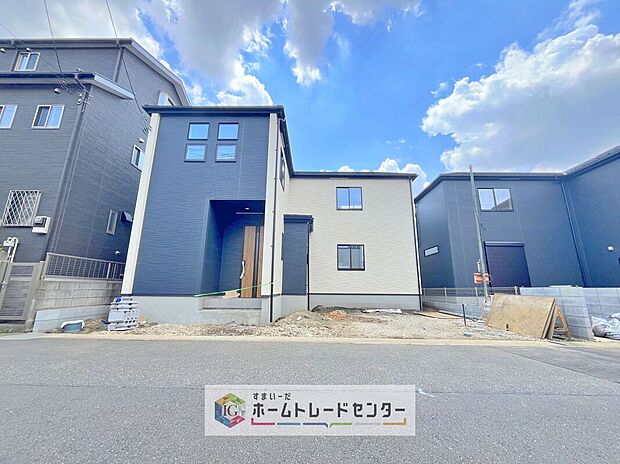 【現地外観写真】土日のご予約はもちろん、平日やお仕事のお時間に合わせてのご案内も実施しています。まずはお客様のご都合をお伺いさせて頂き、それに合う形で物件のご紹介をさせていただきます。お気軽にお問い合わせください。
