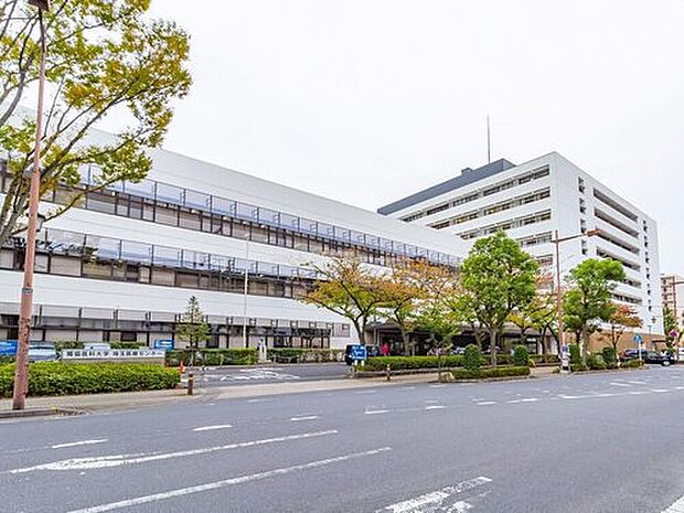獨協医科大学埼玉医療センター（約490m）
