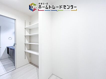 【パントリー】