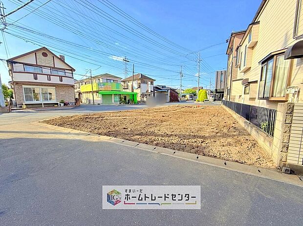 【現地外観写真】小学校徒歩8分!幼稚園や保育園も徒歩圏内にあり、子育て世帯におススメの立地です。周辺環境も併せて現地見学を行っております。どうぞお気軽にお問い合わせください。