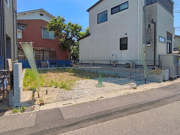 【現地外観写真】土日のご予約はもちろん、平日やお仕事のお時間に合わせてのご案内も実施しています。まずはお客様のご都合をお伺いさせて頂き、それに合う形で物件のご紹介をさせていただきます。お気軽にお問い合わせください。