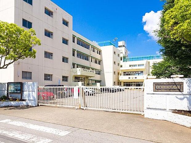 幸手市立西中学校（約3,000m）