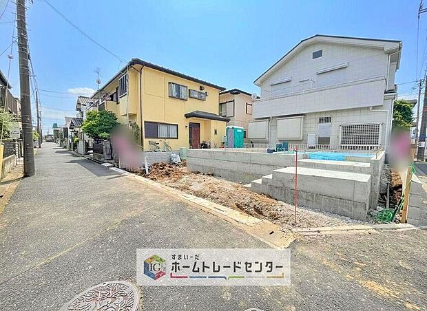 【前面道路含む現地写真】土日のご予約はもちろん、平日やお仕事のお時間に合わせてのご案内も実施しています。まずはお客様のご都合をお伺いさせて頂き、それに合う形で物件のご紹介をさせていただきます。お気軽にお問い合わせください。