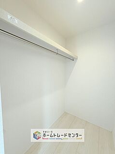 【ウォークインクローゼット】