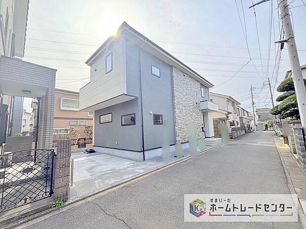 【現地外観写真】資料請求やご見学は即日対応可能♪陽当りや通風など住みやすさの工夫が満載。資料に載っていない街並みや周辺環境は、ぜひ現地で実際にお確かめください。