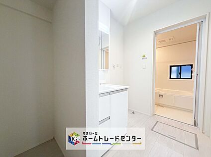 【リネン庫】