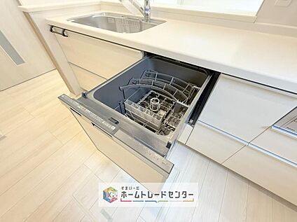 【食器洗浄乾燥機】