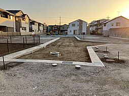 京都府京都市西京区川島野田町5 他