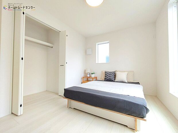 2号棟◆各居室には収納完備しております♪※家具等は含まれません。