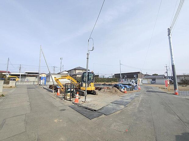 ◆休日にご家族揃ってご見学はいかがでしょうか♪実際の現地を見てみると図面などではわからない、新たな発見もありますのでまずはお気軽にお問い合わせください！