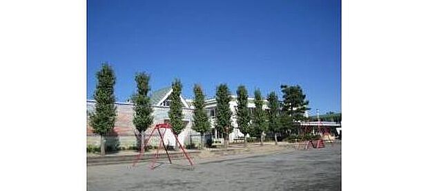 玉村町立玉村小学校(約960m)