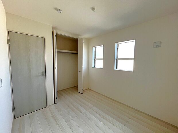 【リビング以外の居室】1号棟