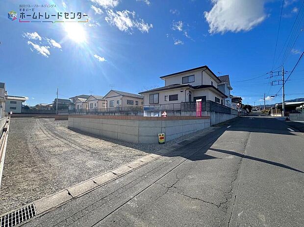 【前面道路含む現地写真】1号棟◆周辺は閑静な住宅街です♪