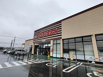 とりせん玉村店 1408m(徒歩18分/車5分)