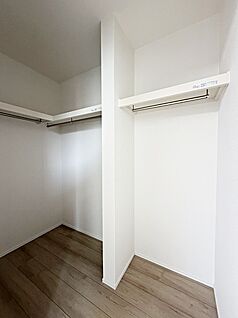 【ウォークインクローゼット】