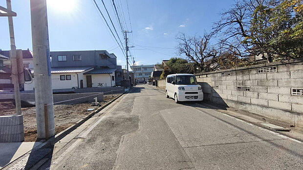 前面道路 約5.99m公道