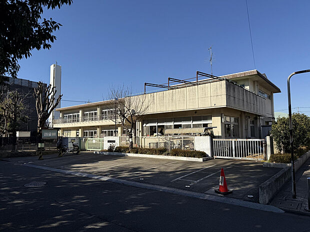 川鶴保育園(約359m)