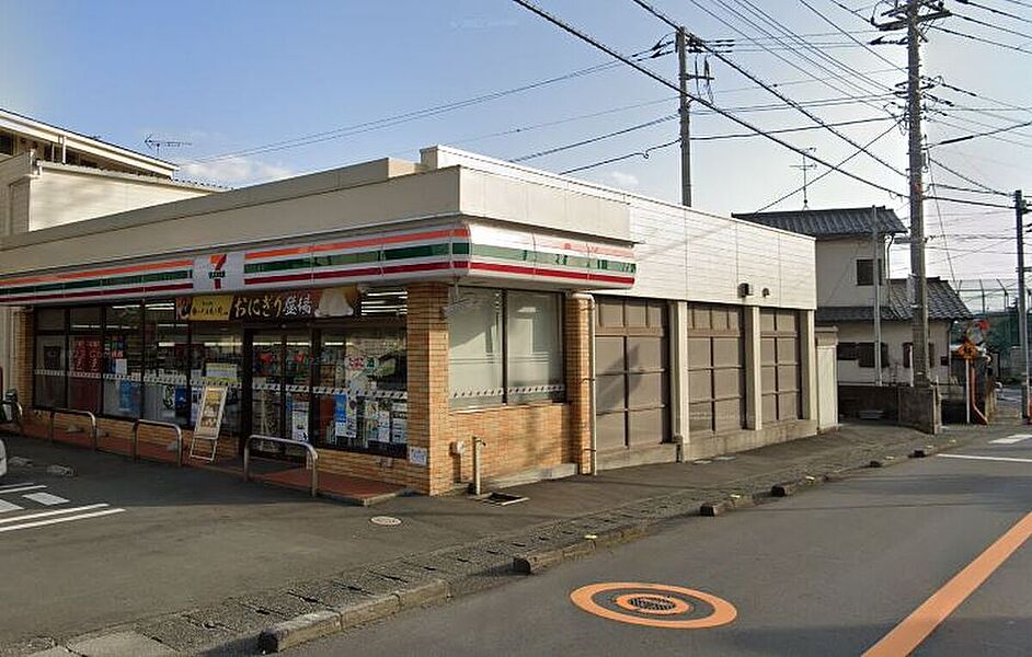 セブンイレブン沼津大岡北店　170ｍ（徒歩３分）