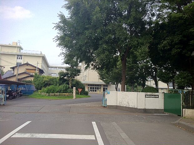 長田北小学校(約650m)