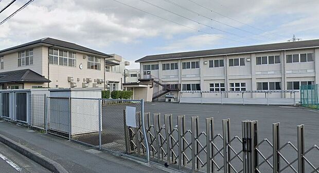 函南中学校（約2,500m）