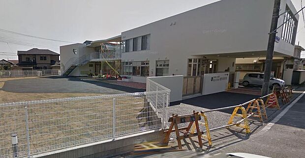 須津幼稚園（約777m）