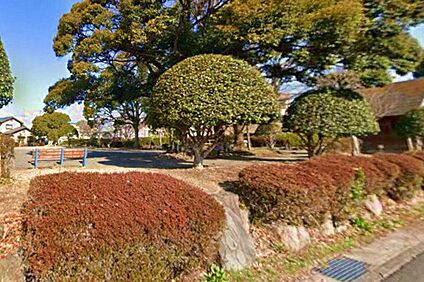 向田公園 450ｍ(徒歩６分)