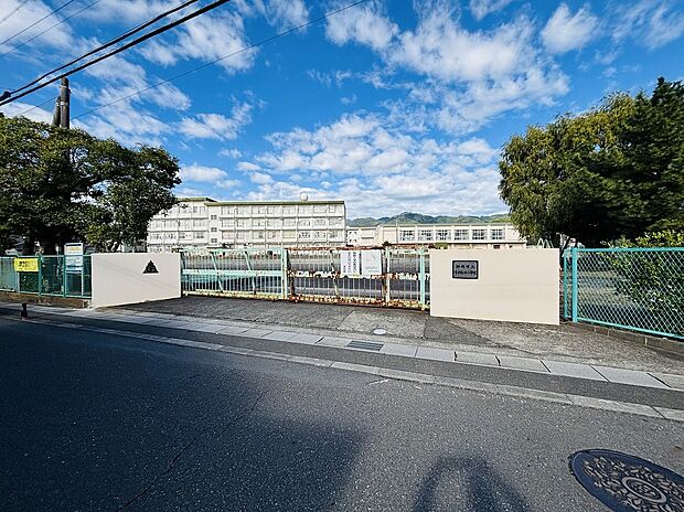 飯田小学校(約1,210m)