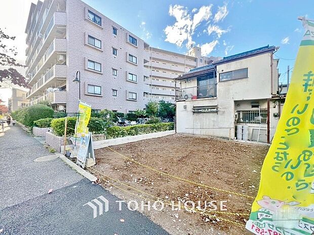 【現地外観写真】快適に過ごす条件は、一人ひとり違います。だからこそ飾り過ぎないシンプルな内装と偏り過ぎないデザインで統一しております。