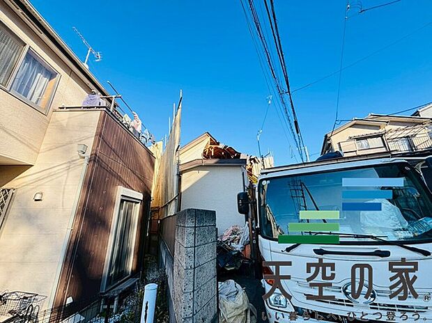 【現地写真】物件の陽当りや通風、周辺環境や街並みなど、資料には掲載していない情報を是非現地でご確認下さい。