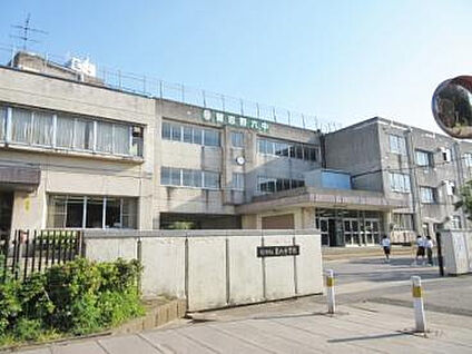 習志野市立第六中学校 1700m