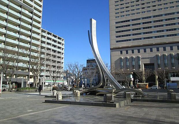 千葉市中央公園(約800m)