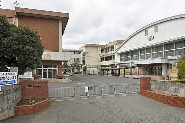 合志中学校(約2,900m)