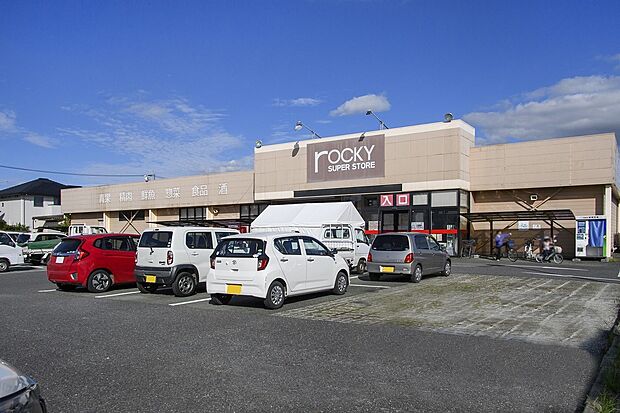 ザ・ビッグ川尻店（約1,200m）