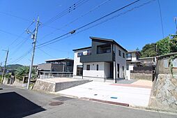 広島県呉市焼山東2丁目