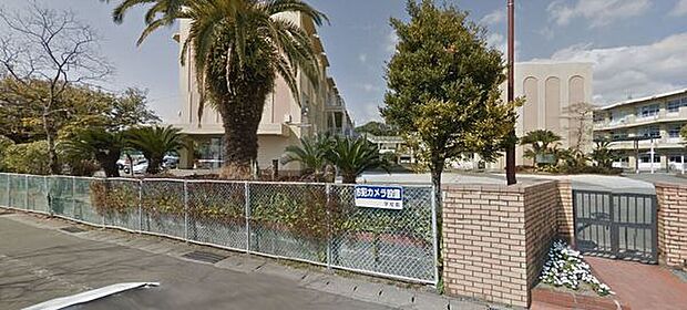 大塚中学校（約1,080m）