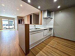 京都府亀岡市篠町篠上北裏1-6