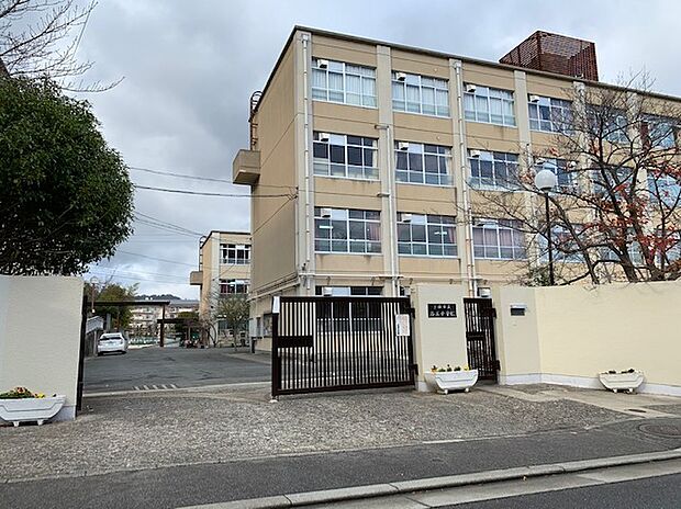 洛西中学校（約850m）