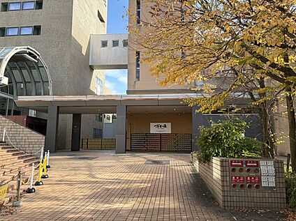 万葉の湯 約450ｍ(徒歩7分)