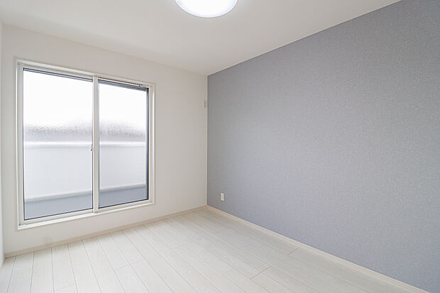 【ドリームタウン施工例:洋室】【ドリームホームは地域をよく知る不動産会社です】不動産の仲介・売買・建売住宅はもちろん、リフォーム・注文住宅の建築も得意としてます。アットホームなお店でリラックスしてお家を探すことができます♪