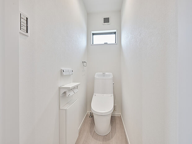 【【5号地】トイレ】温水洗浄便座