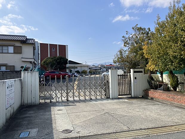 大淀町立大淀中学校(約4,000m)