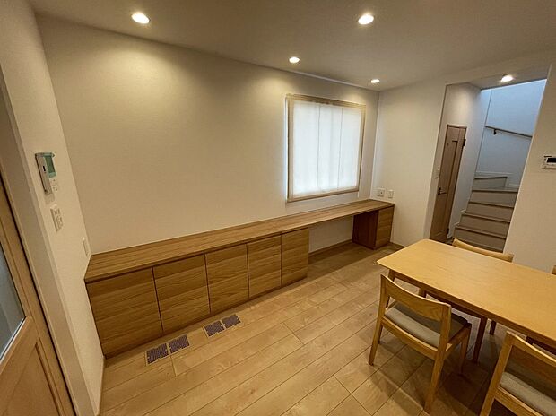 LDKに設置のカウンターはお子様のリビング学習にも最適◎見守りながら家事もこなせます。