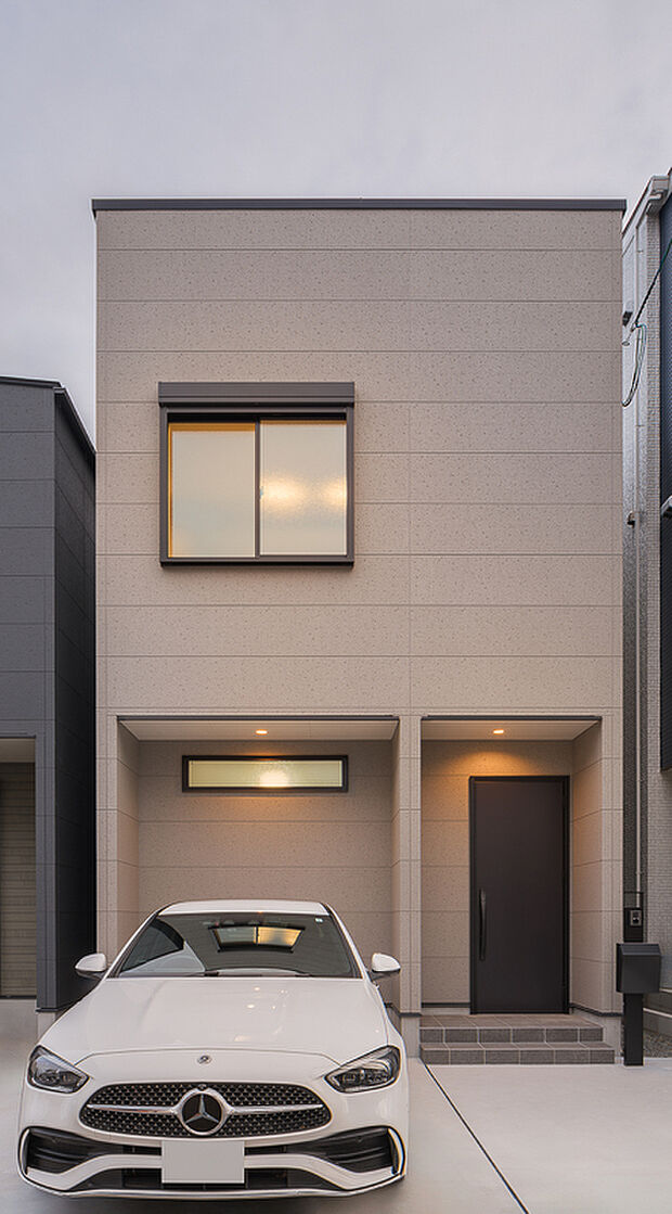 【4号地・外観】
阪神なんば線「伝法」駅まで徒歩5分の駅近物件！日照に恵まれたロケーションに、新築コンセプトハウスが誕生。内覧可能です◎