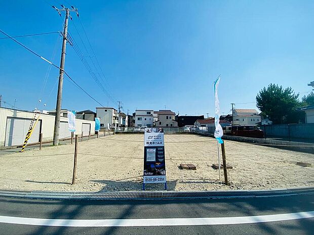 【現地土地写真】
土地全体に陽光が注ぐ分譲地!阪急神戸線「武庫之荘」駅まで徒歩14分。都心「大阪梅田」駅まで乗車約15分でアクセス可能です。