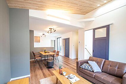 【本分譲地に建築可能な建物プラン例】