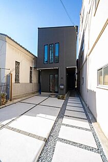 【本分譲地に建築可能な建物プラン例】