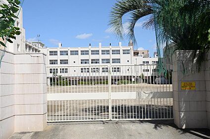 弁天小学校 約400m(徒歩5分)