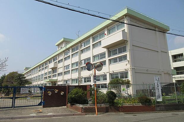 久代小学校